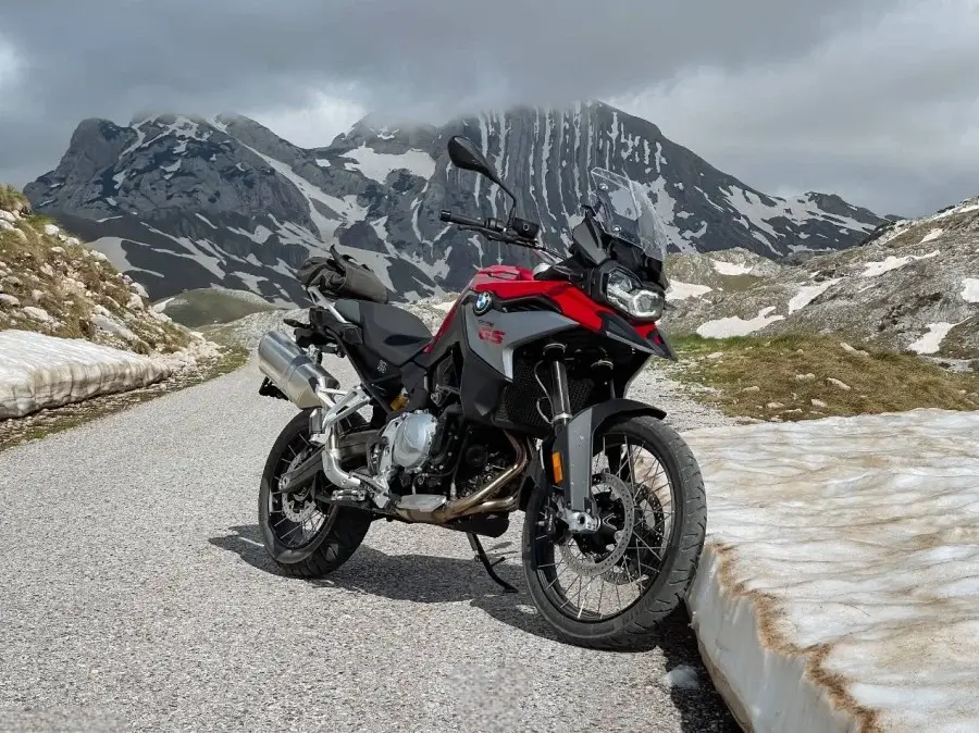 אופנוע במוו בבלקן דורמיטור